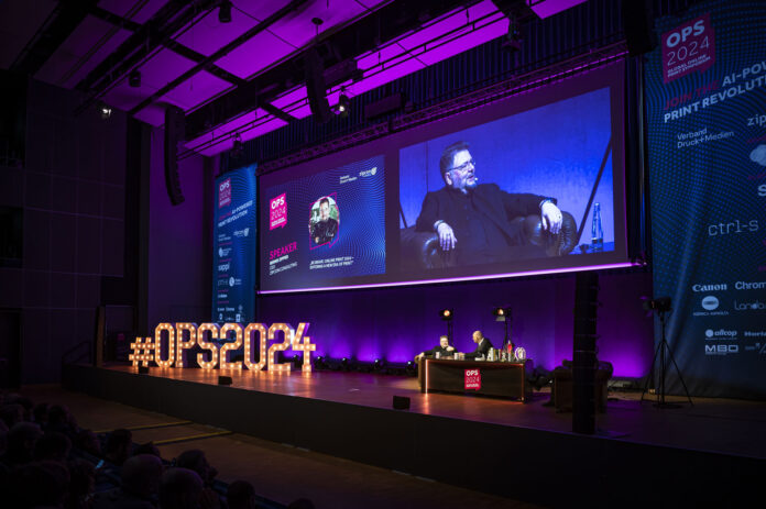 OPS2024-Bernd-on-stage-2
